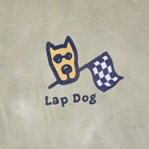 Life is Good Lap Dog With Checkered Flag Green T-shirt Men's Size M